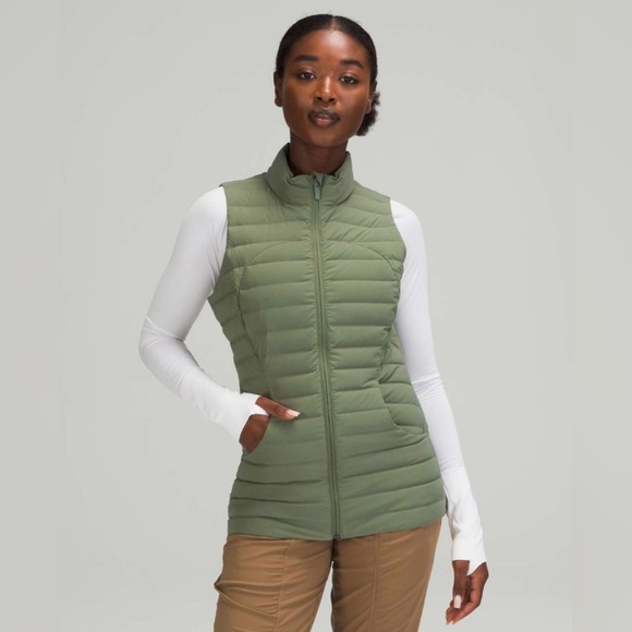 Lululemon Pack It Down Vest in Green Twill